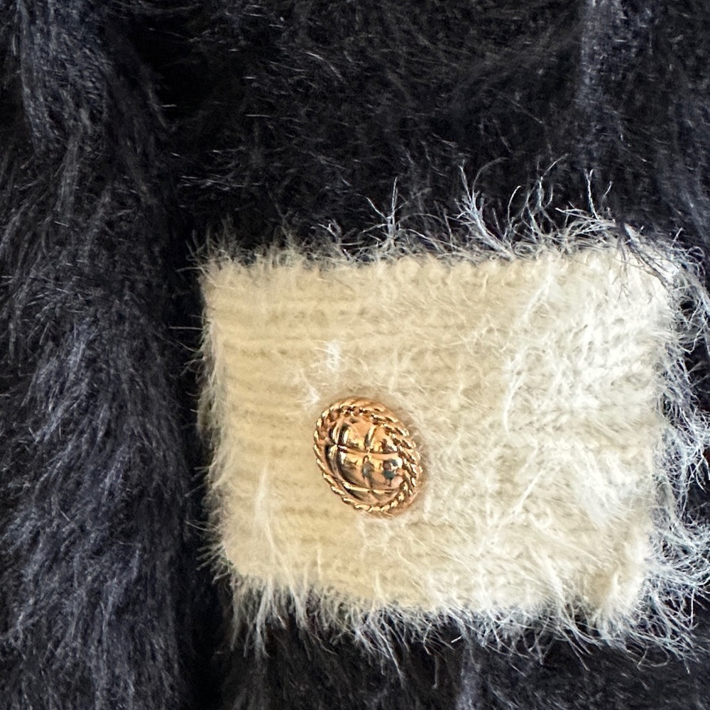 Endless Rose Black and Cream Teddy Jacket - Picture 5 of 8